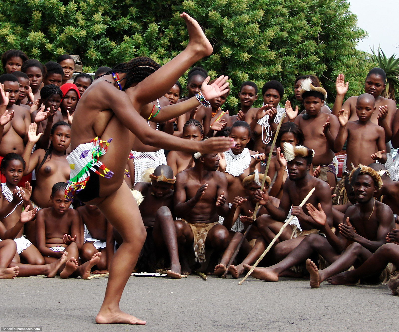 African naked dance