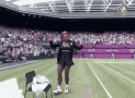 Serena Williams doing a Crip Walk